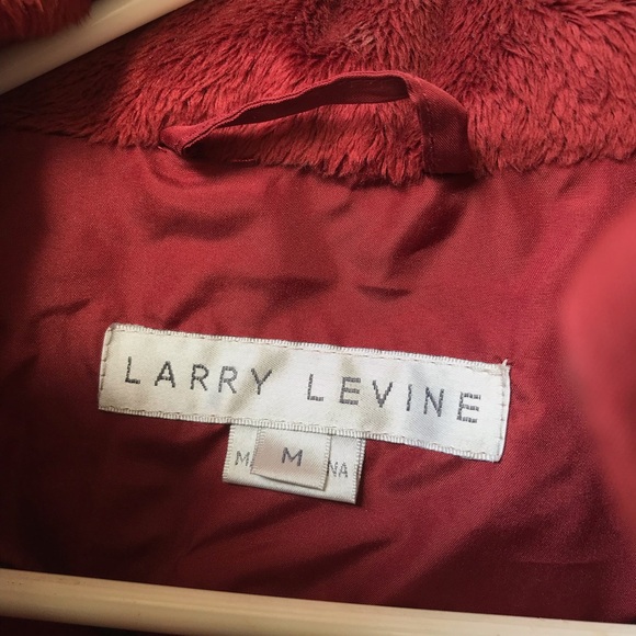 NWT Red puffer coat w/fur detail by Larry Levine - Picture 6 of 9